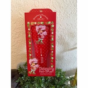 Strawberry Shortcake Detangling Hair Brush